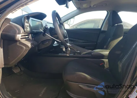 2022 Hyundai Elantra Sel z USA, uszkodzony, nr VIN KMHLS4AG4NU313462